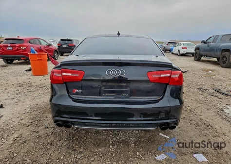 2013 Audi S6 z USA, uszkodzony, nr VIN WAUJ2BFC8DN089074
